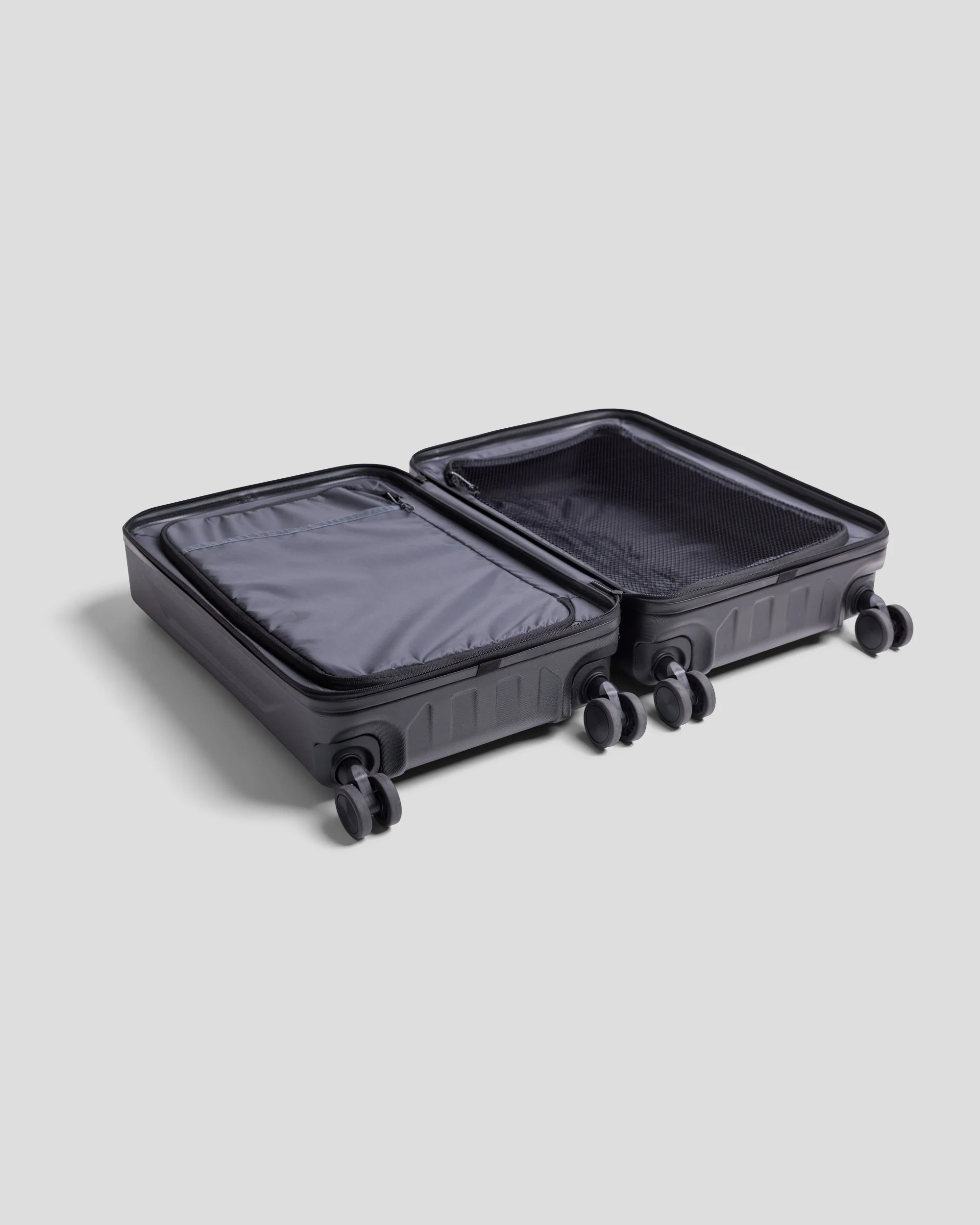Feather Flight® Carry-On Spinner - 40L - Bright Navy - Image 6