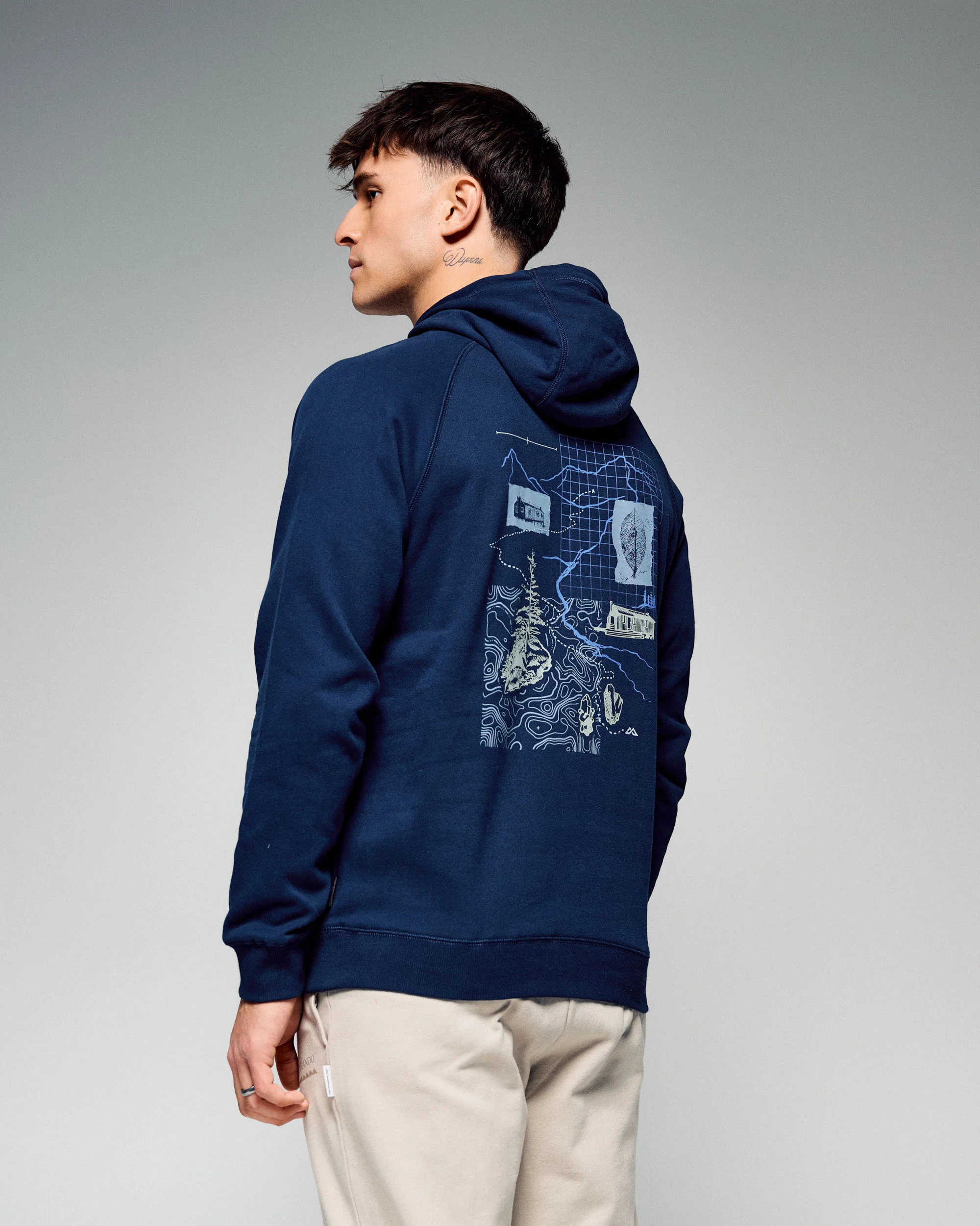 Men's On The Trail Hoodie - Classic Navy - Image 3