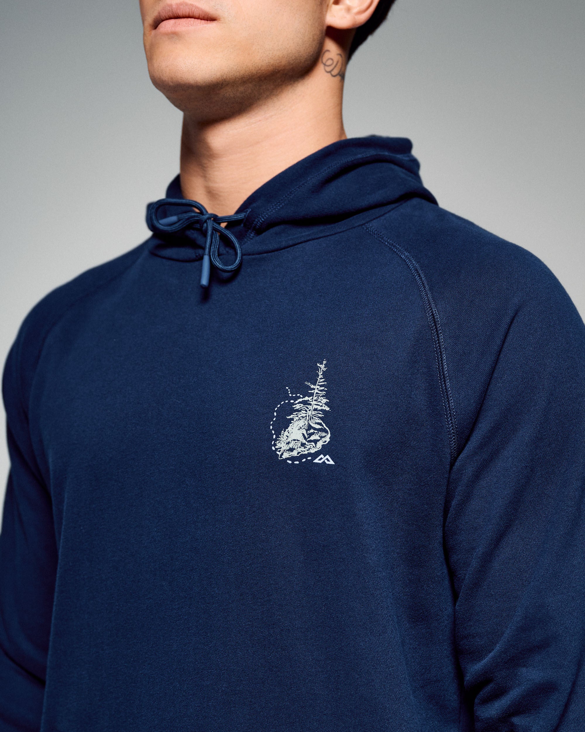Men's On The Trail Hoodie - Classic Navy - Image 4