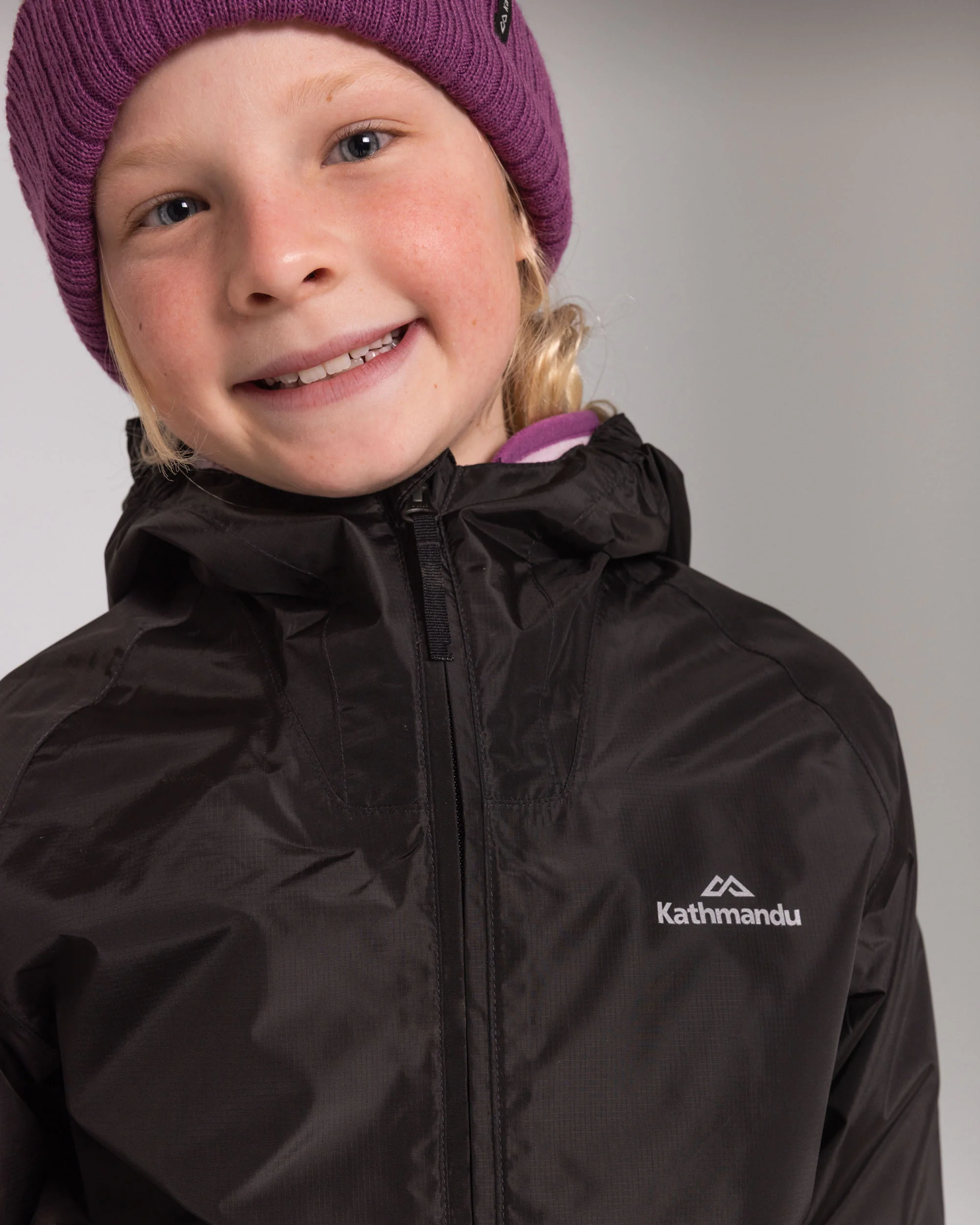 Kids' Pocket-it 2L Rain Jacket v4 - Black - Image 5