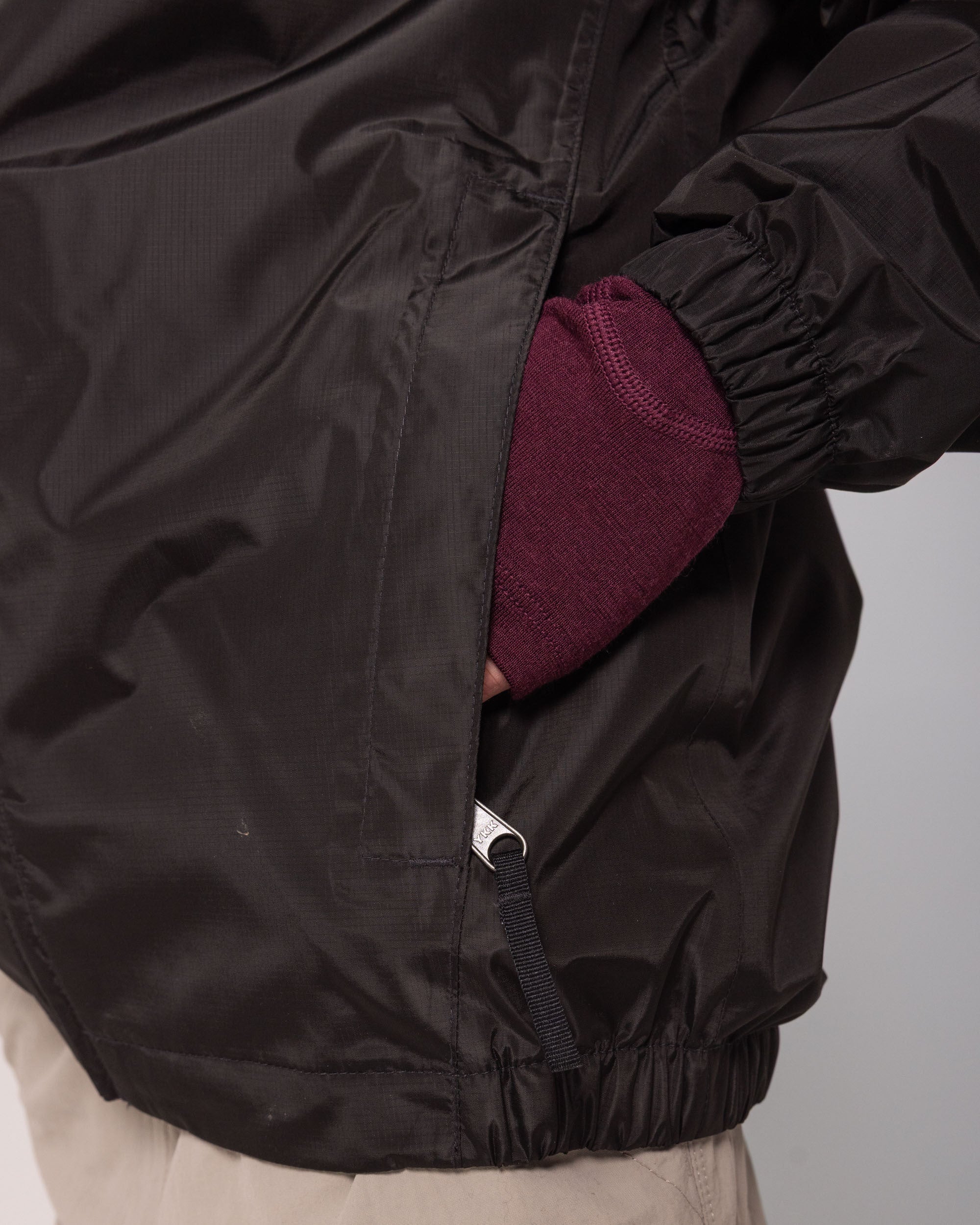 Kids' Pocket-it 2L Rain Jacket v4 - Black - Image 6