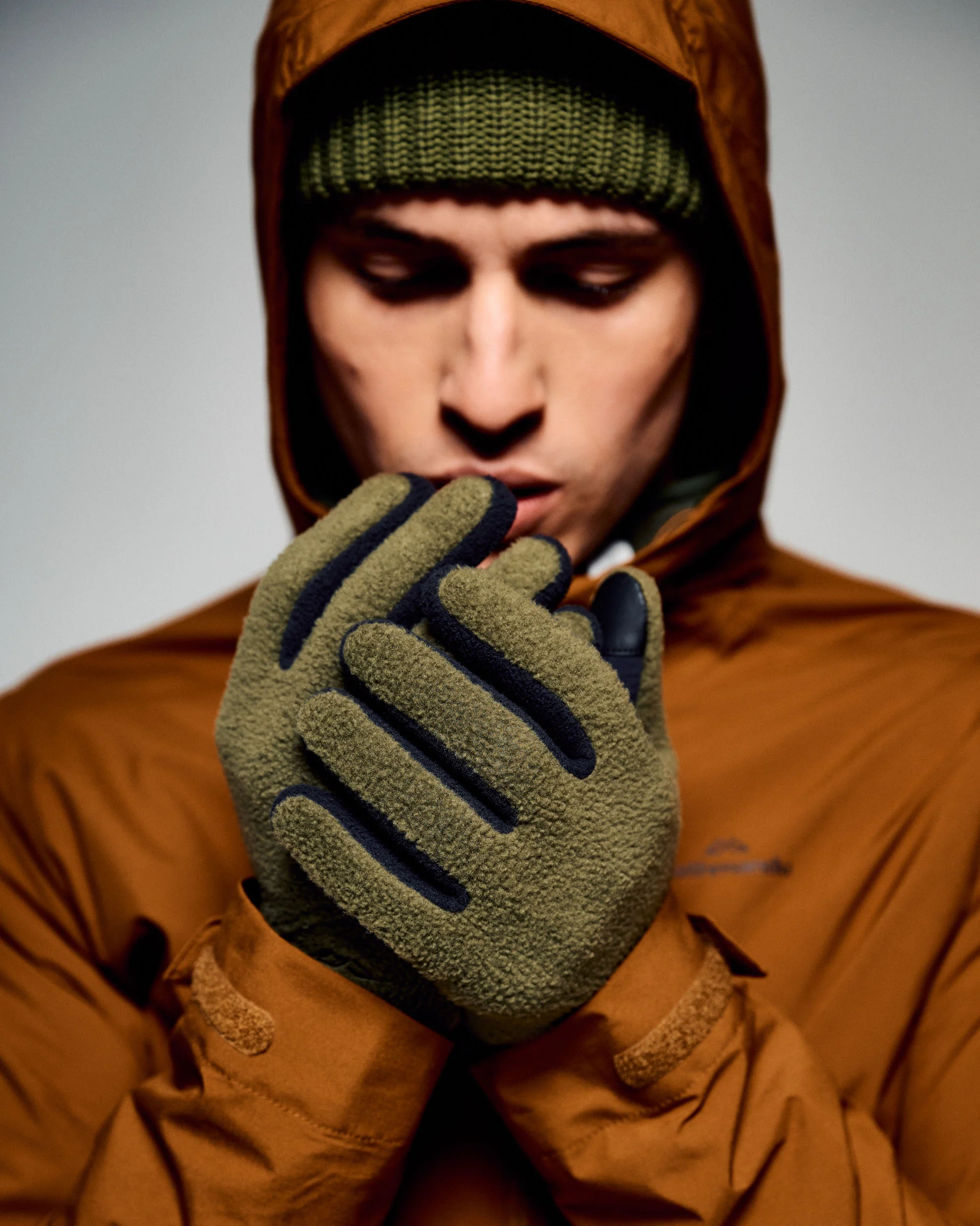 Trailhead 200 Fleece Gloves - Light Moss - Image 2
